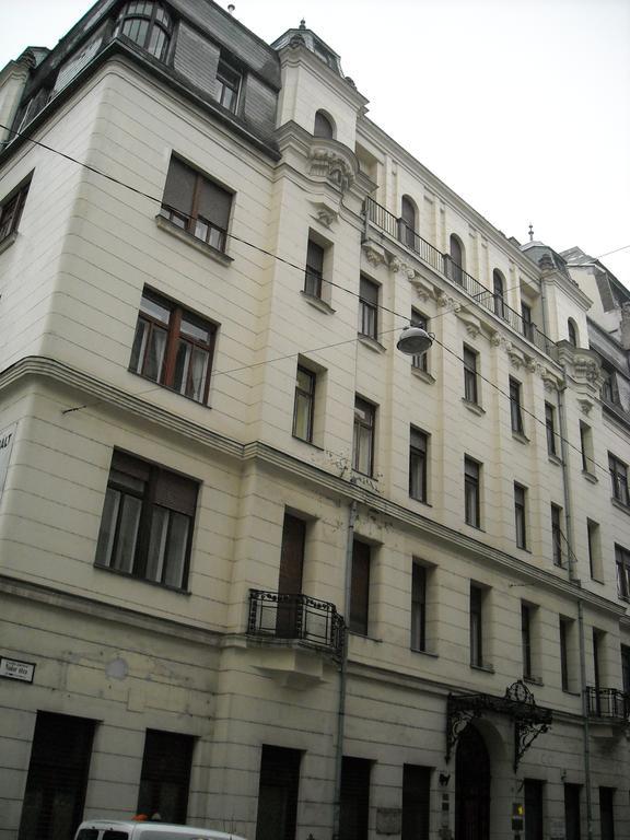 Nn Apartmanette Budapeste Exterior foto